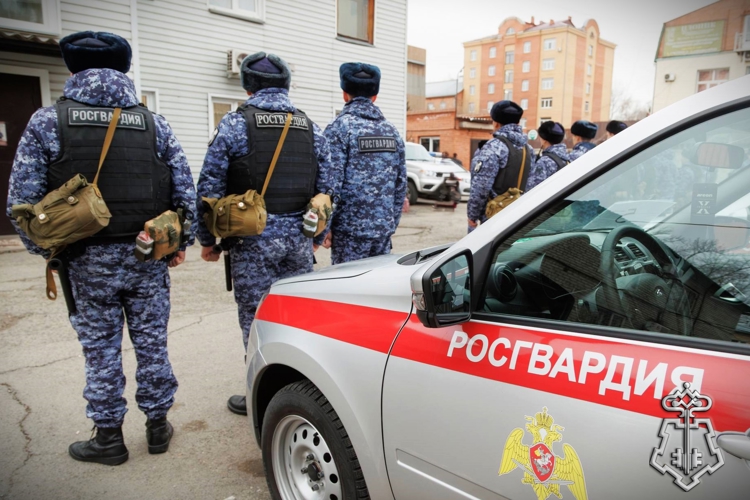 Сотрудники вневедомственной охраны Росгвардии за март пресекли в Хакасии более двухсот правонарушений и преступлений