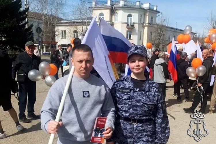Росгвардейцы приняли участие в обеспечении безопасности первомайских праздничных мероприятий в Хакасии